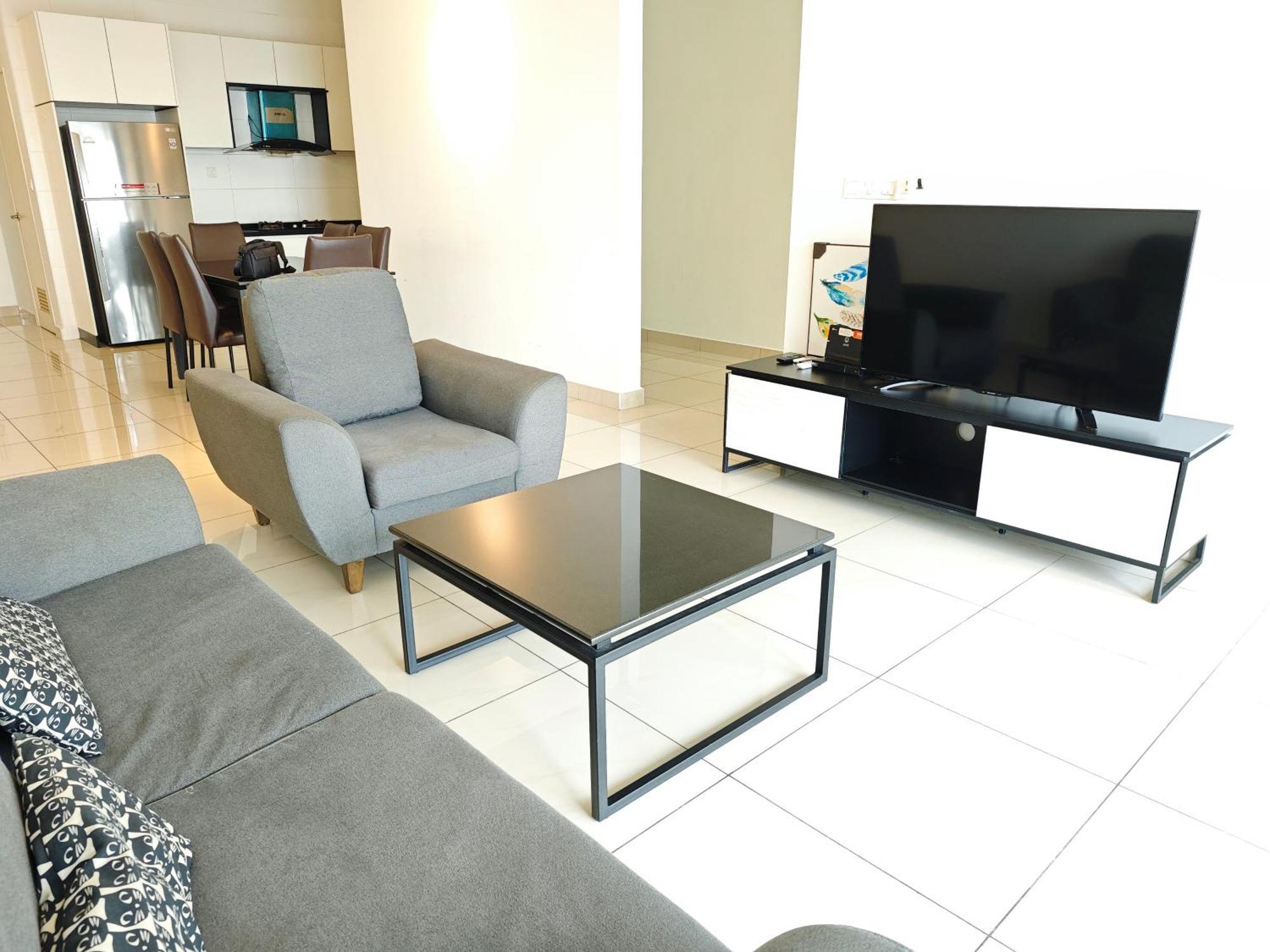 Ais-Kacang Sweet Home Pinnacle Tower Johor Bahru Exteriör bild