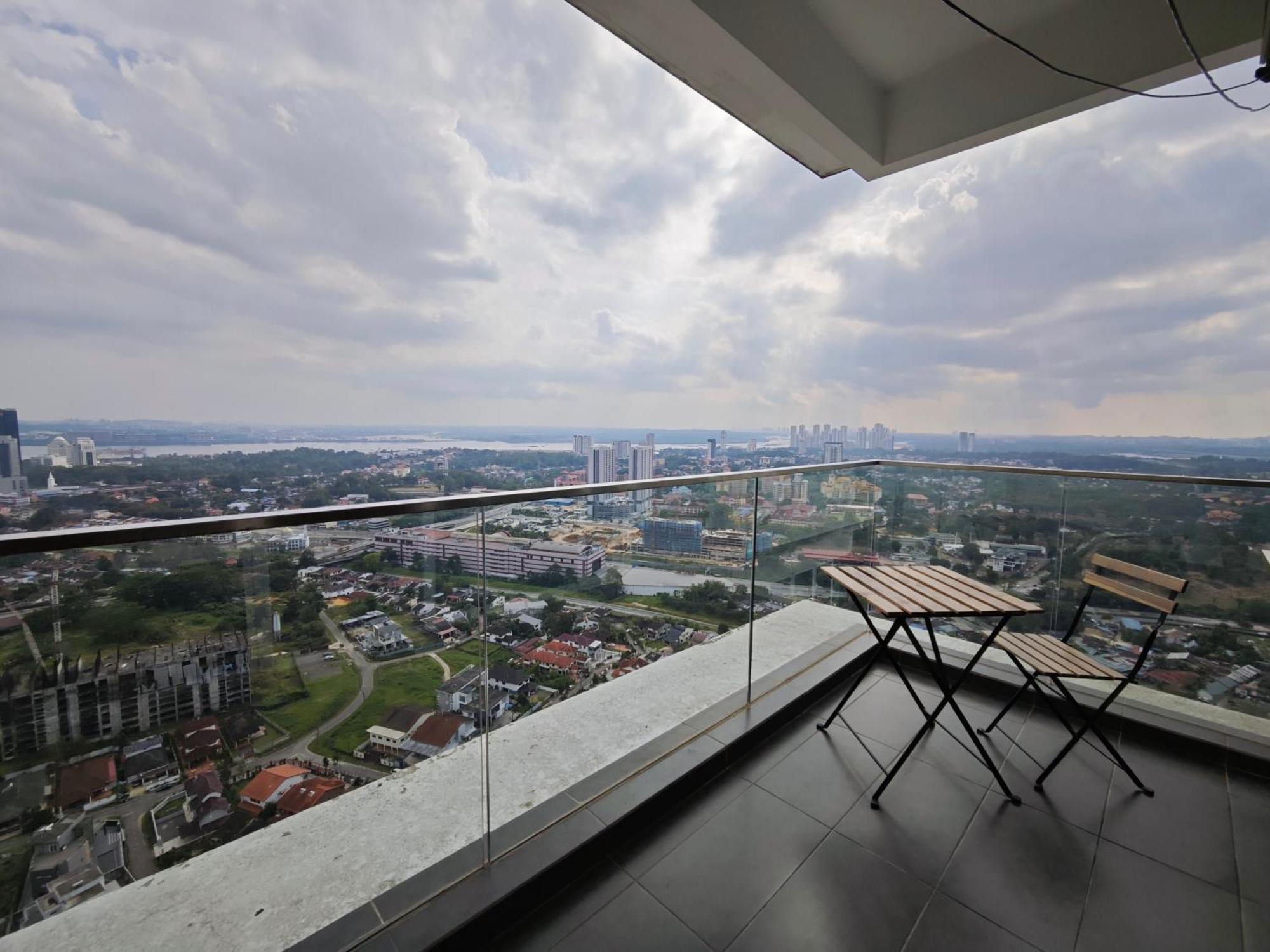 Ais-Kacang Sweet Home Pinnacle Tower Johor Bahru Exteriör bild