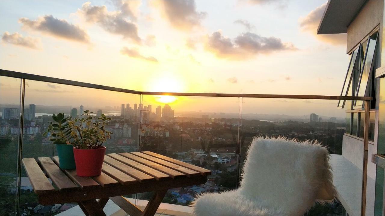 Ais-Kacang Sweet Home Pinnacle Tower Johor Bahru Exteriör bild